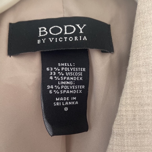 Body by Victoria Tan Blazer - Picture 2 of 2